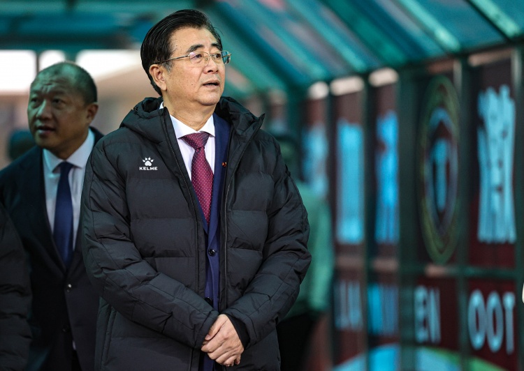 宋凯：中国足球全方面落后尚未得到扭转，重大赛事未能实现突破
