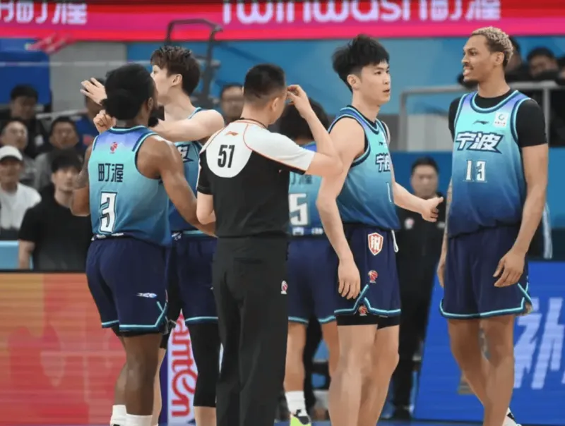 北青：对于刺头外援如何约束？宁波零容忍的做法树立了标杆